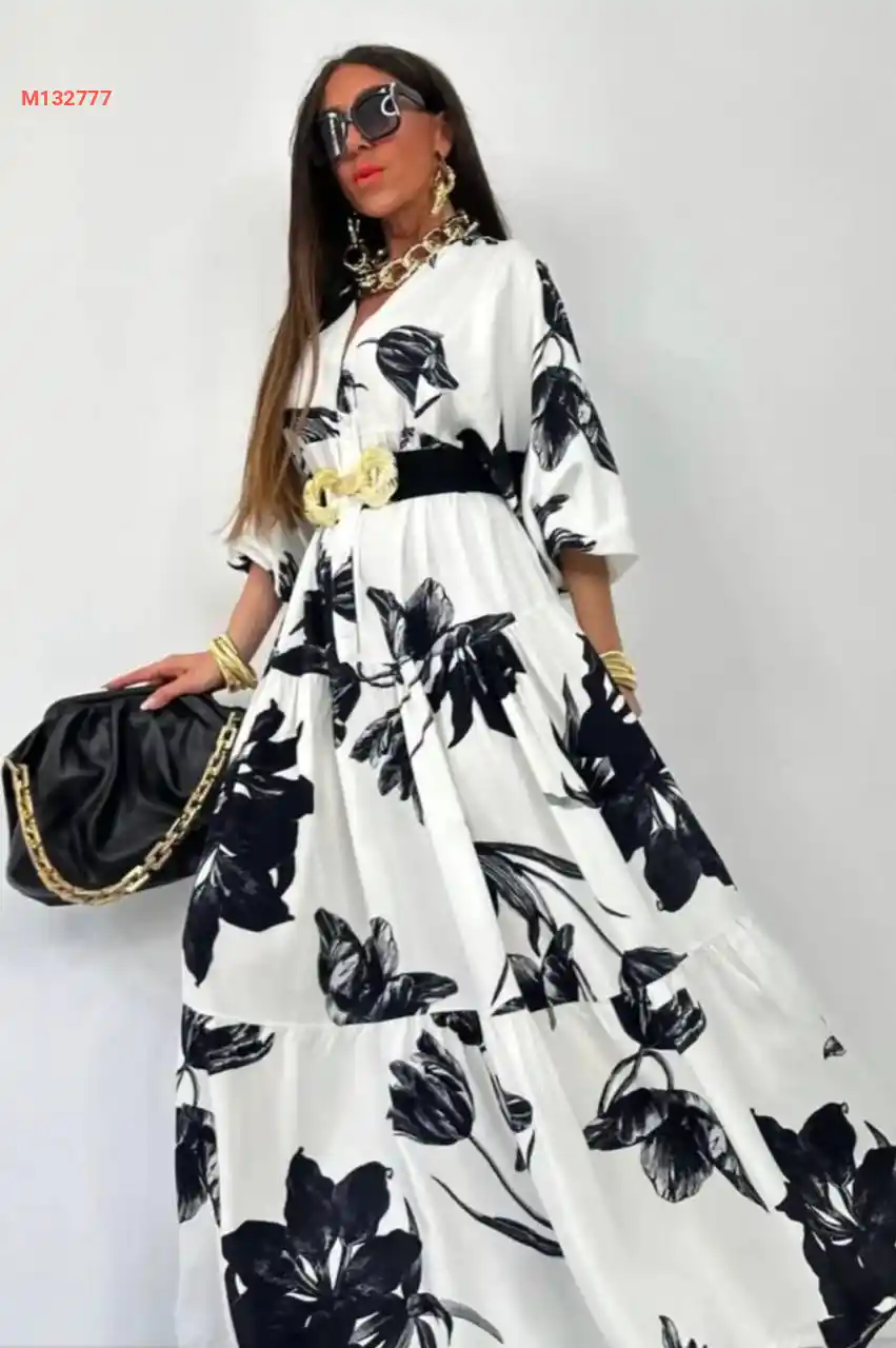 فستان طويل منقوش