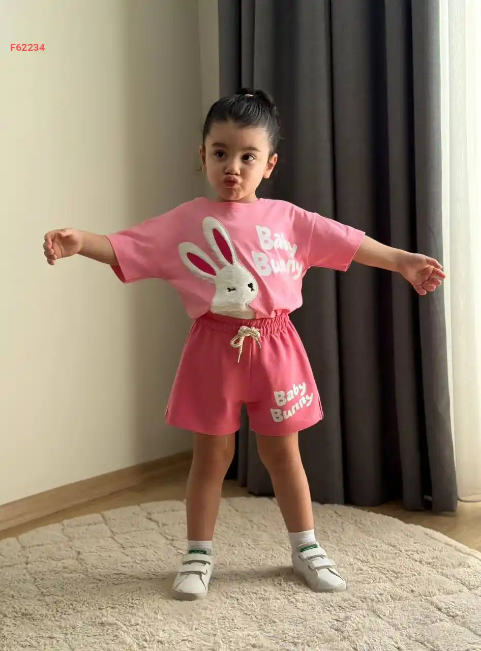 طقم شورت بناتي