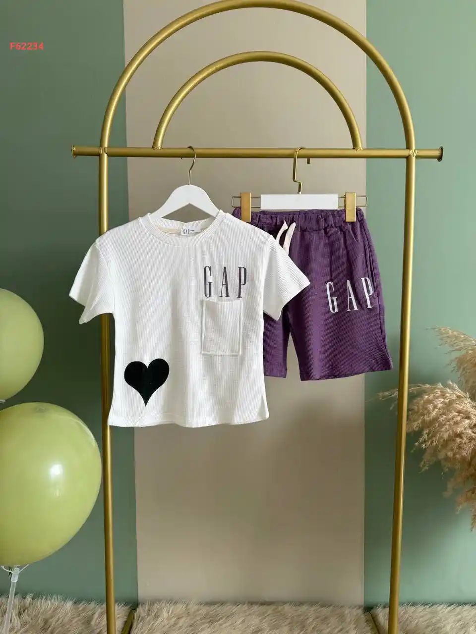 طقم شورت بناتي ماركة