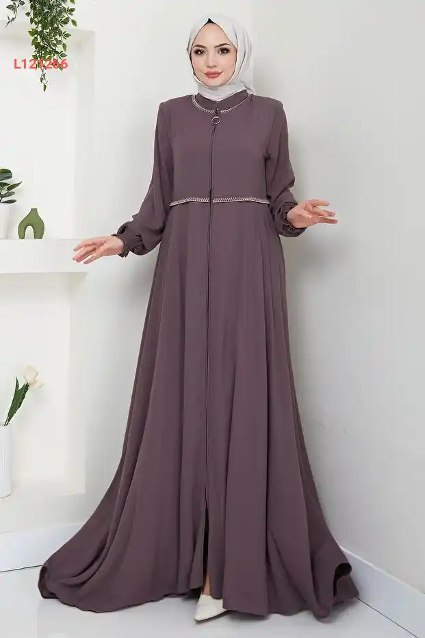 فستان مرفقة مزخرف للصلاة بتصميم مولانا باللون البني الفاتح HM2359