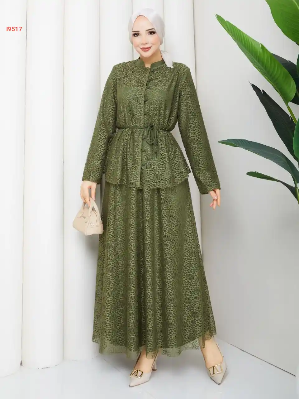 طقم تنورة طويل دانتيل مبطن