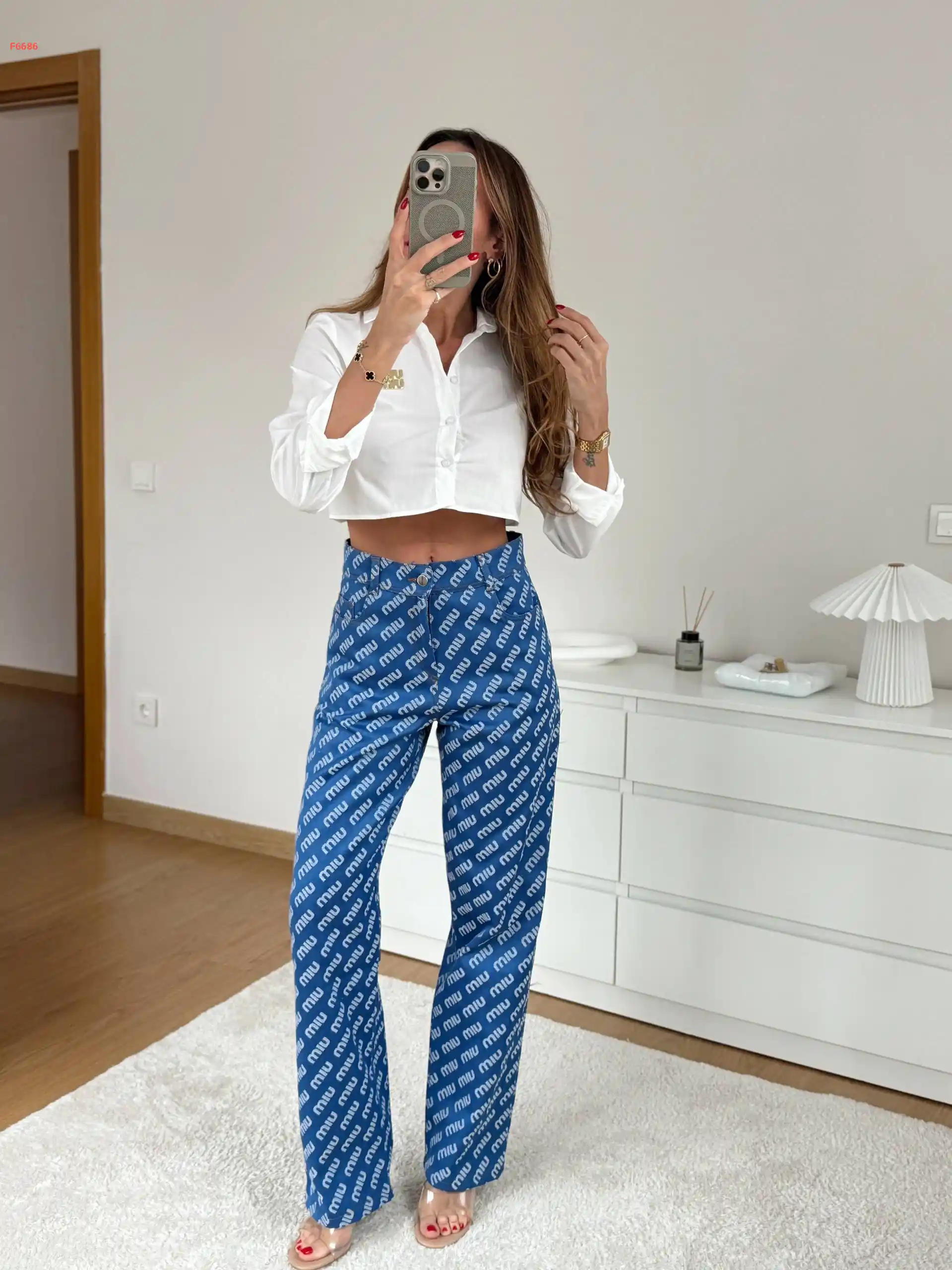 طقم بنطال جينز ماركة وقميص