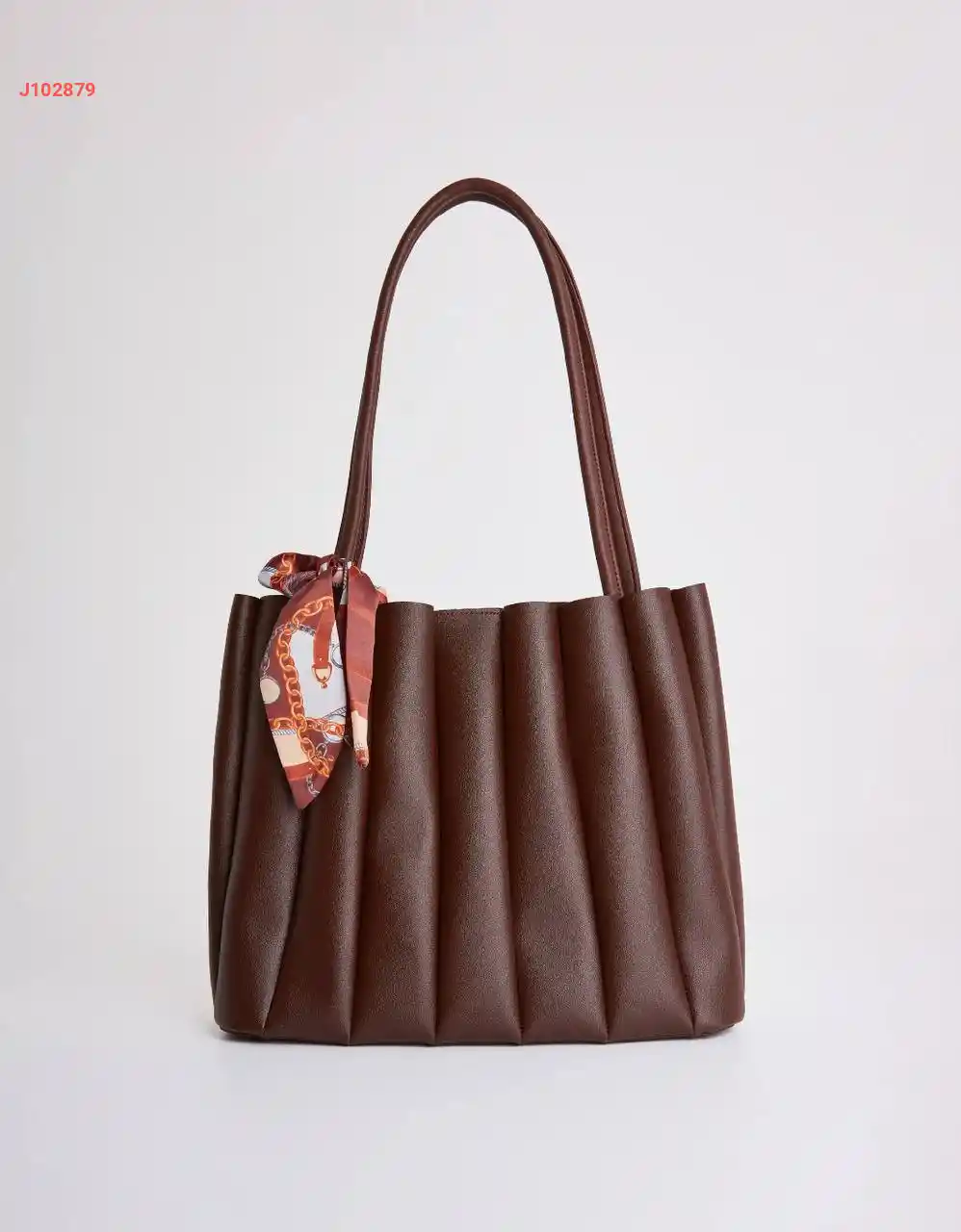 حقيبة يد جلد مع فولار