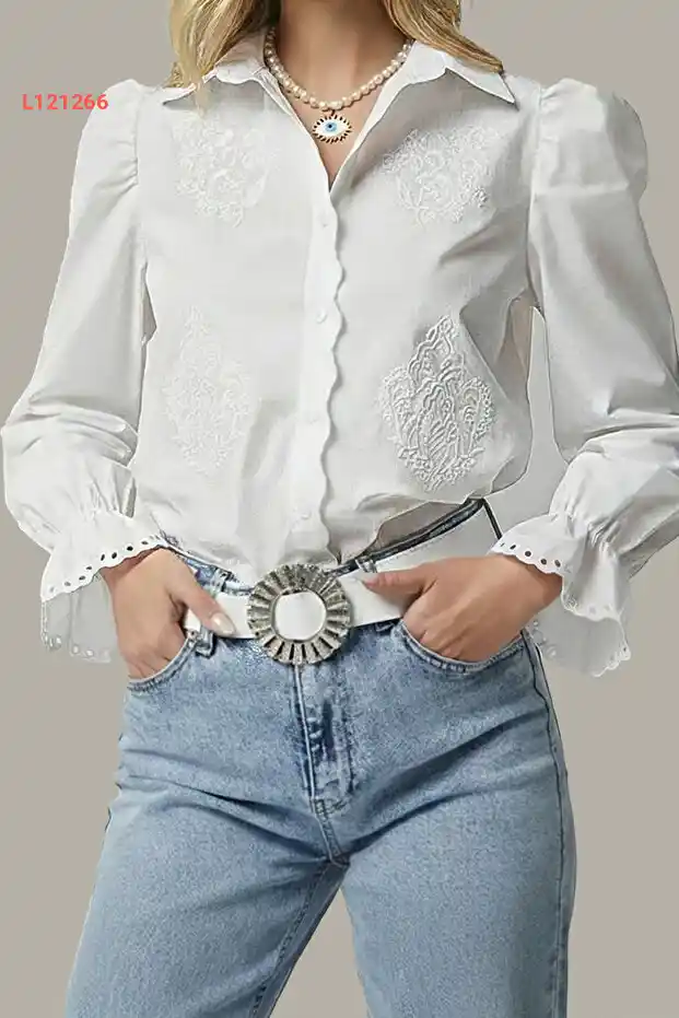 قميص فستان الأميرة بتفاصيل فستو البيضاء للنساء من فوميل