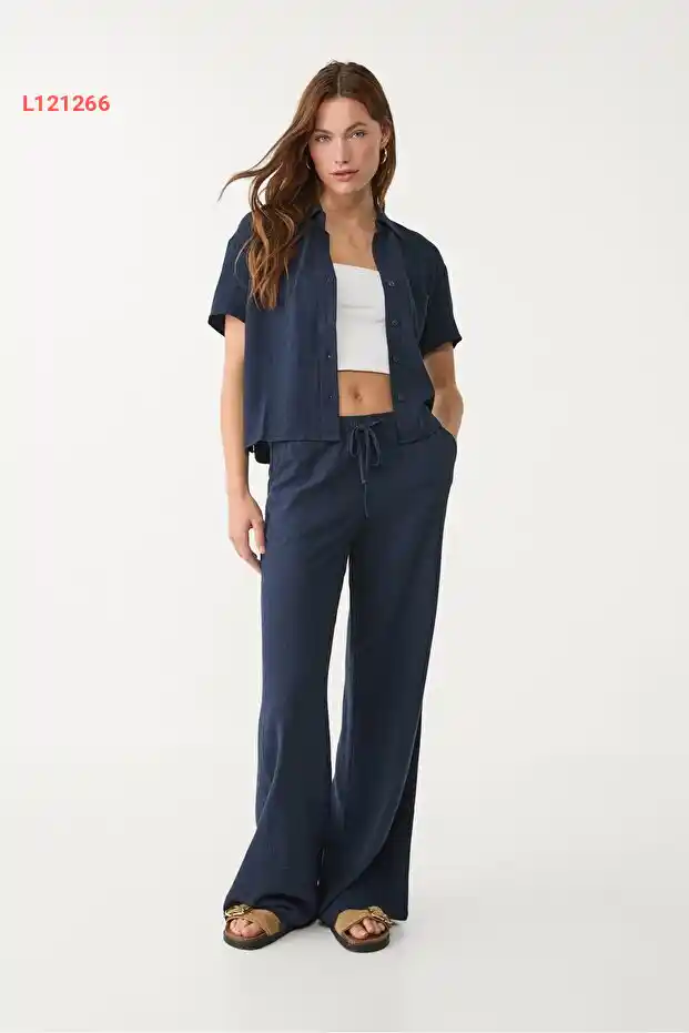 بنطال فضفاض من القطن من ستراديفاريوس