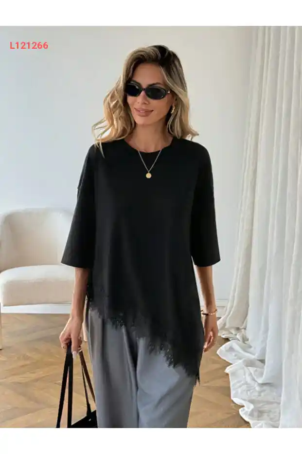 تيشرت روزي للدنيم بحواف دانتيل غير متماثلة للنساء