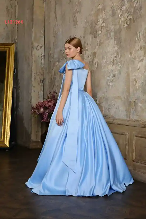 فستان أطفال بتفاصيل فيونكة لليوم الكبير - للقيام بحفلات التخرج والأعراس والمناسبات الخاصة