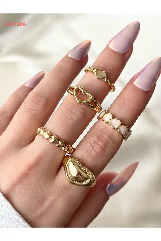 مجموعة خواتم القلب الذهبية النسائية بخمسة قطع