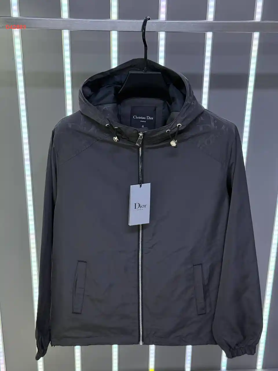 جاكيت رجالي ماركة