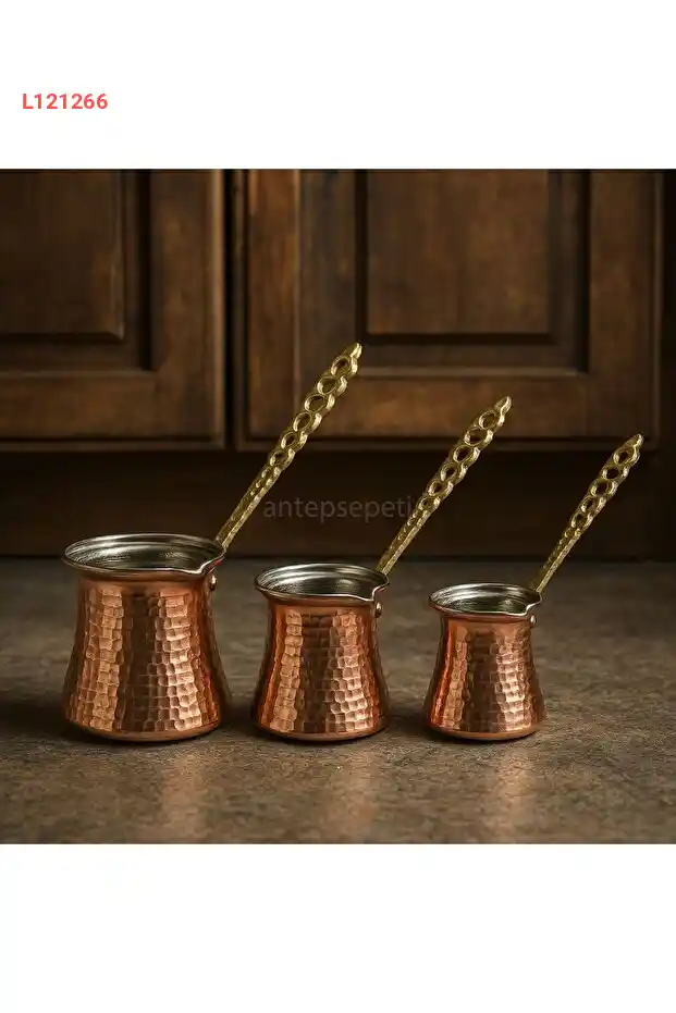 طقم قهوة نحاسية ثلاثي من أنتيبسابتي