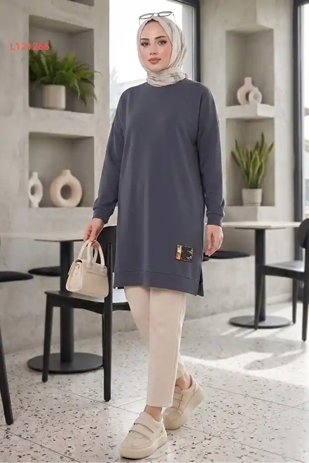 تونك بأكمام مفصصة مع شعار - أنترسيت