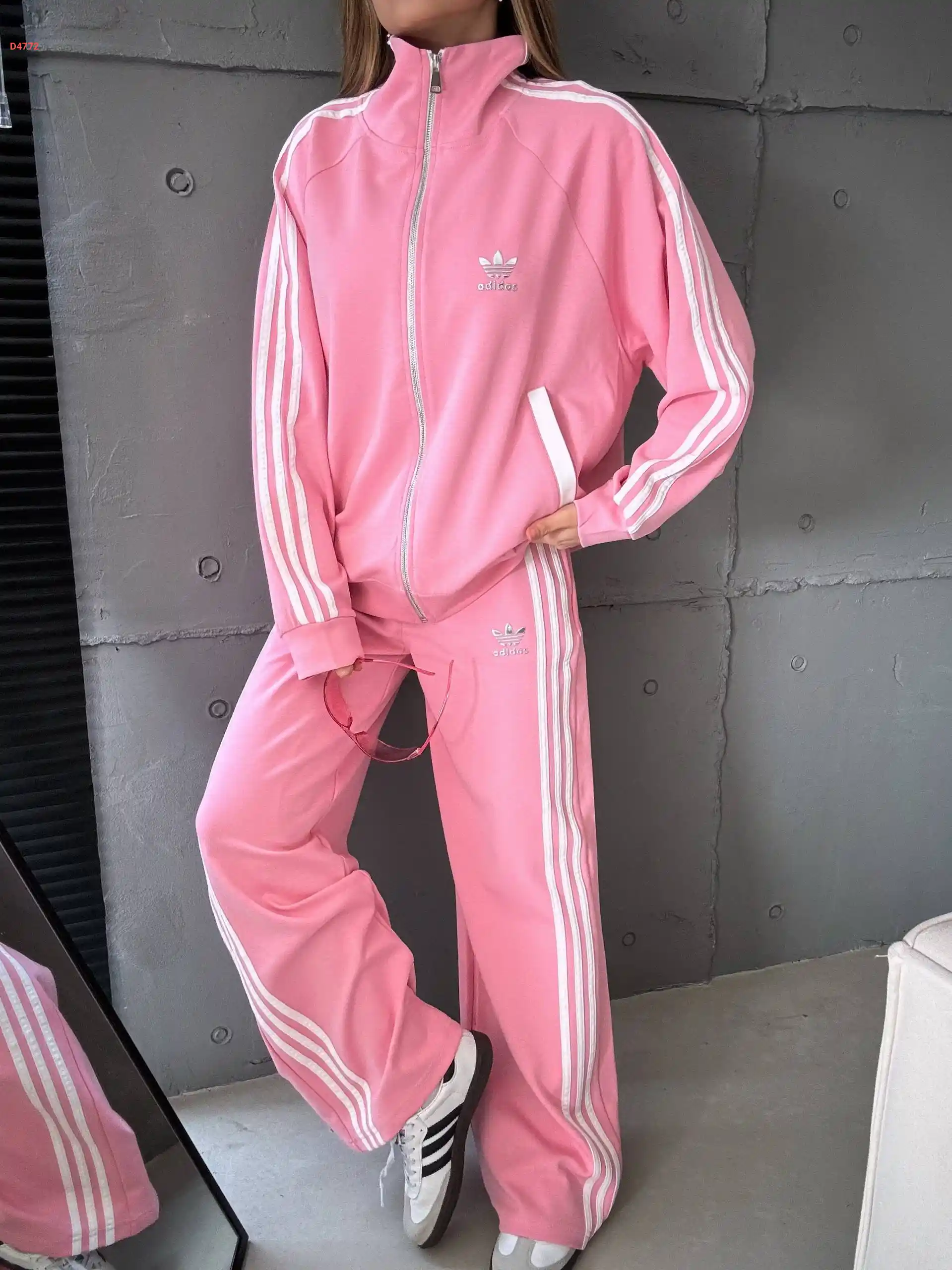 بيجامة كم طويل ماركة