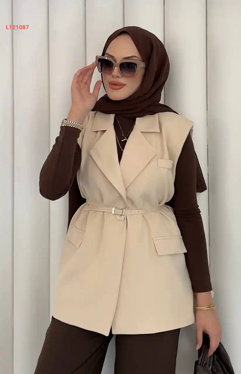 يلك مع حزام