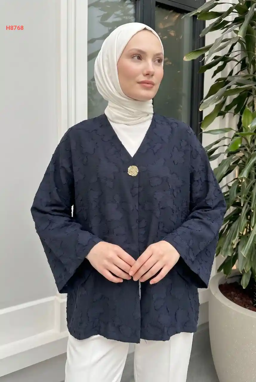 جاكيت مبطن بزر واحد