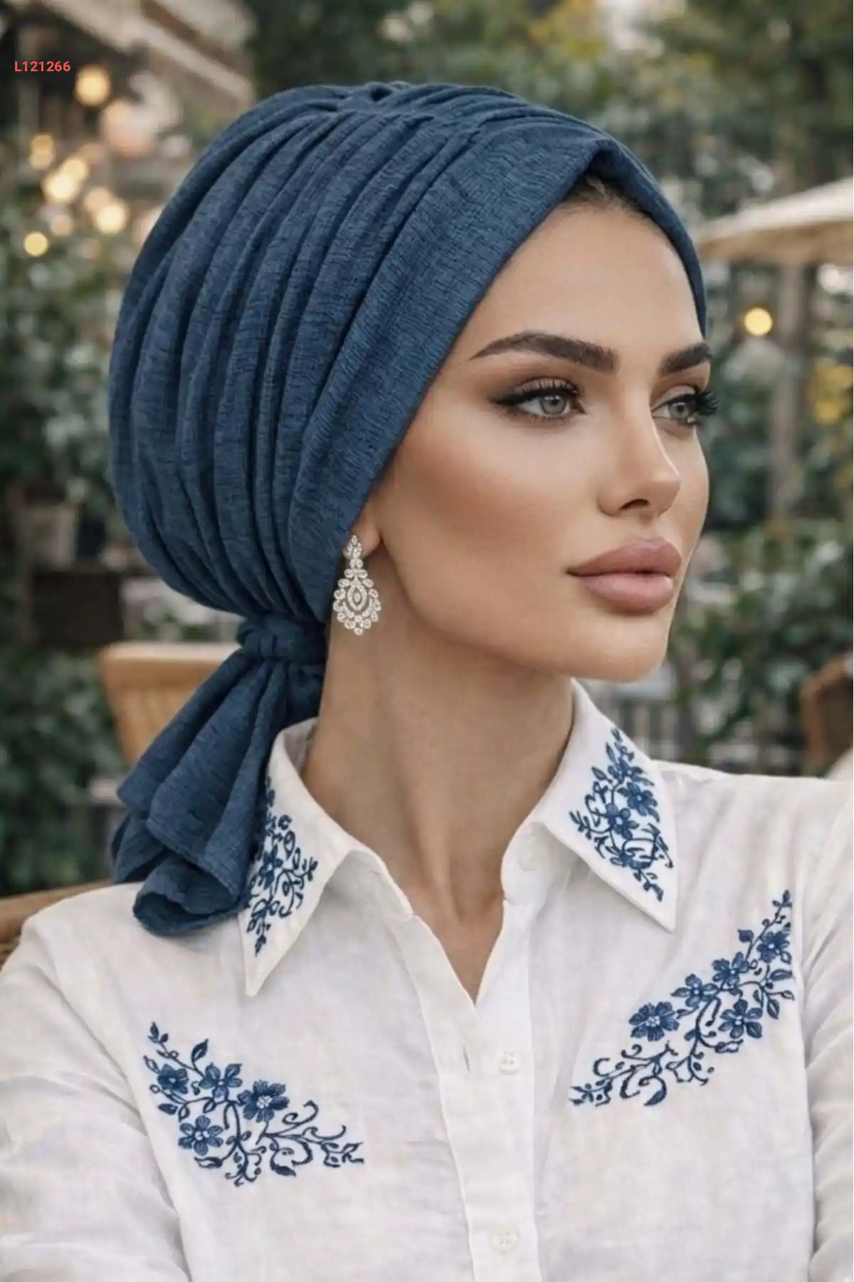 بونيه كحلي مبطن بمشبك فوم