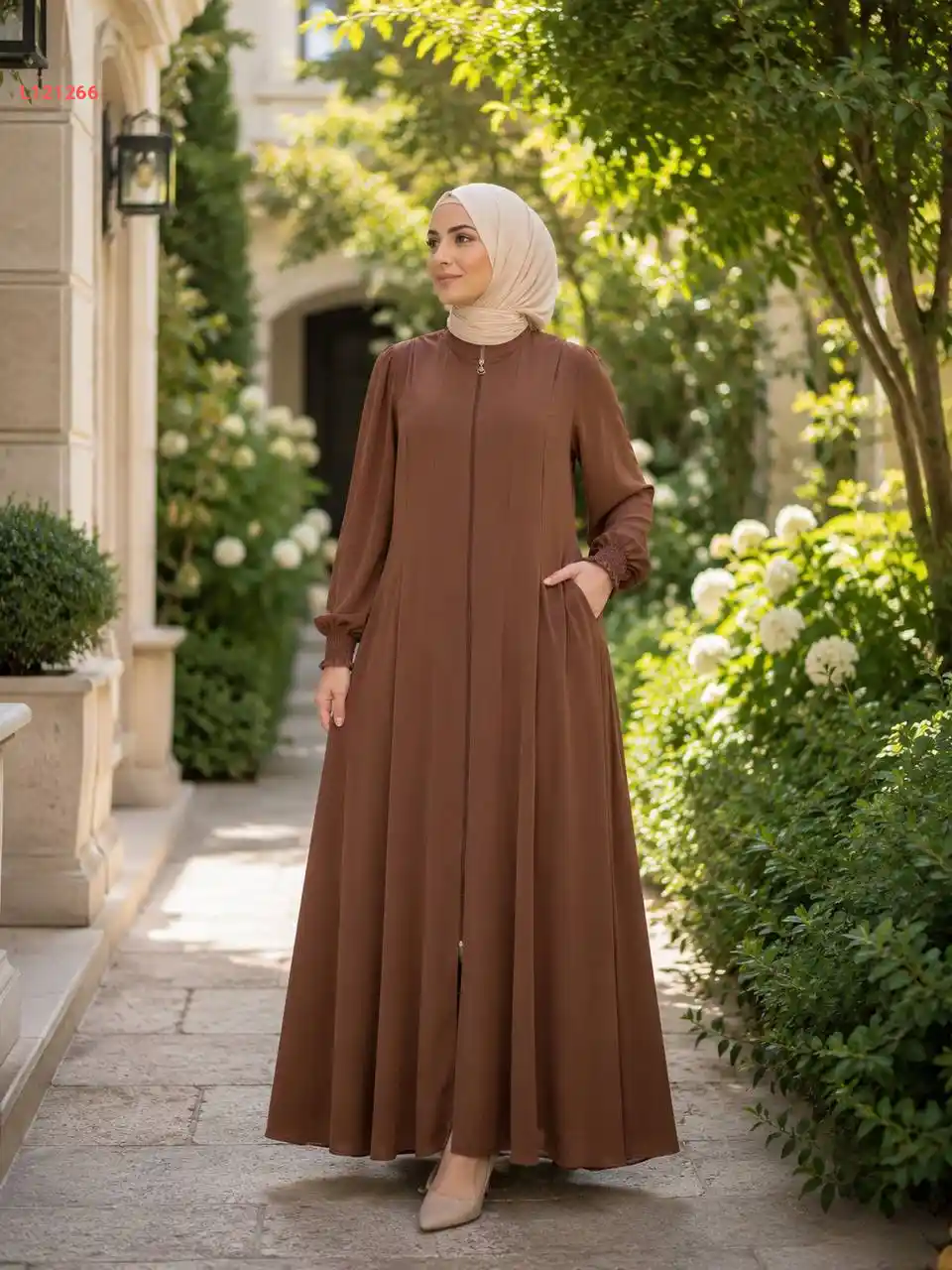 عباية بسحاب وجيوب